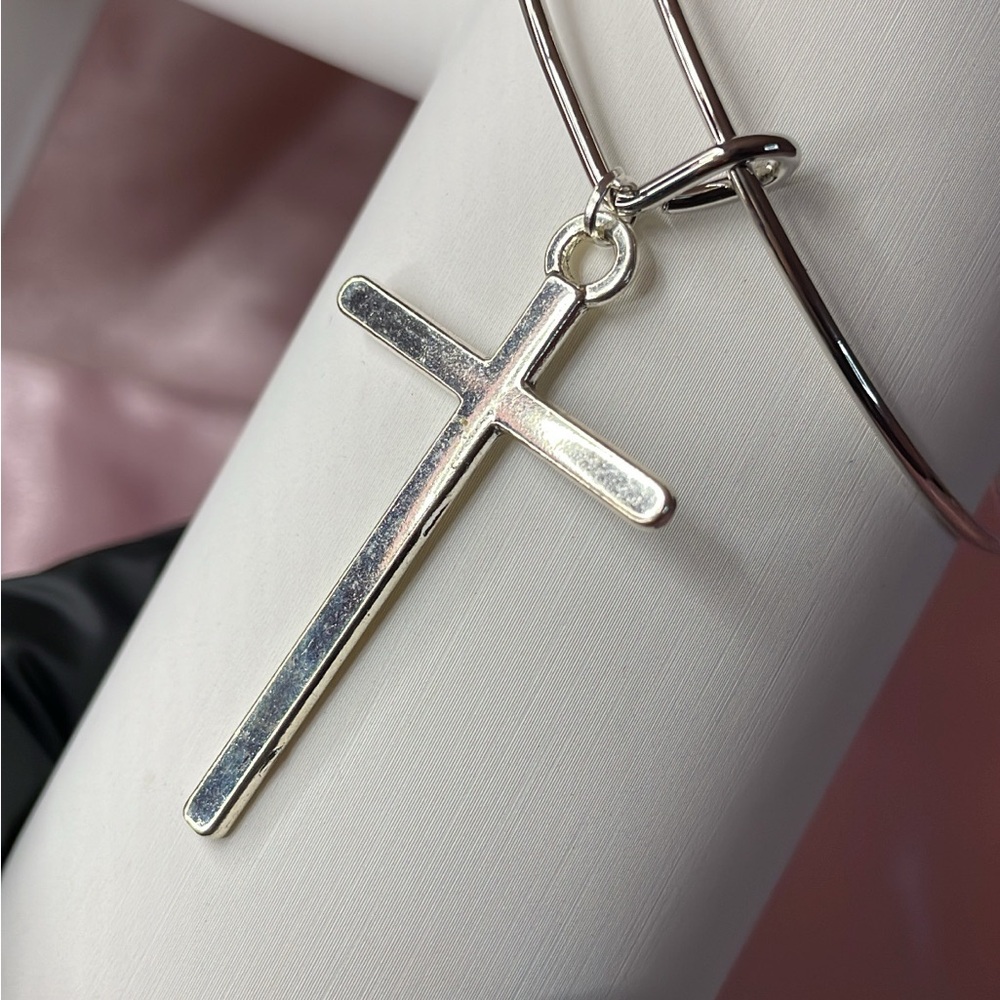 Sleek Silver Cross Necklace